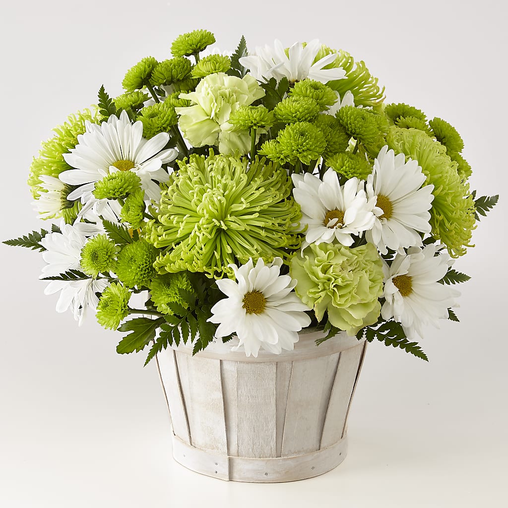 Lucky Charm Basket (Standard) – Flora Ventures Llc, Newmarket NH
