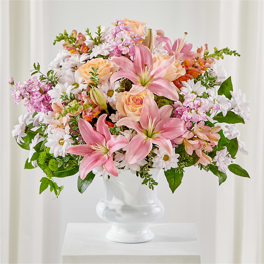 Heartfelt Gesture Urn Arrangement – Flora Ventures Llc, Newmarket NH