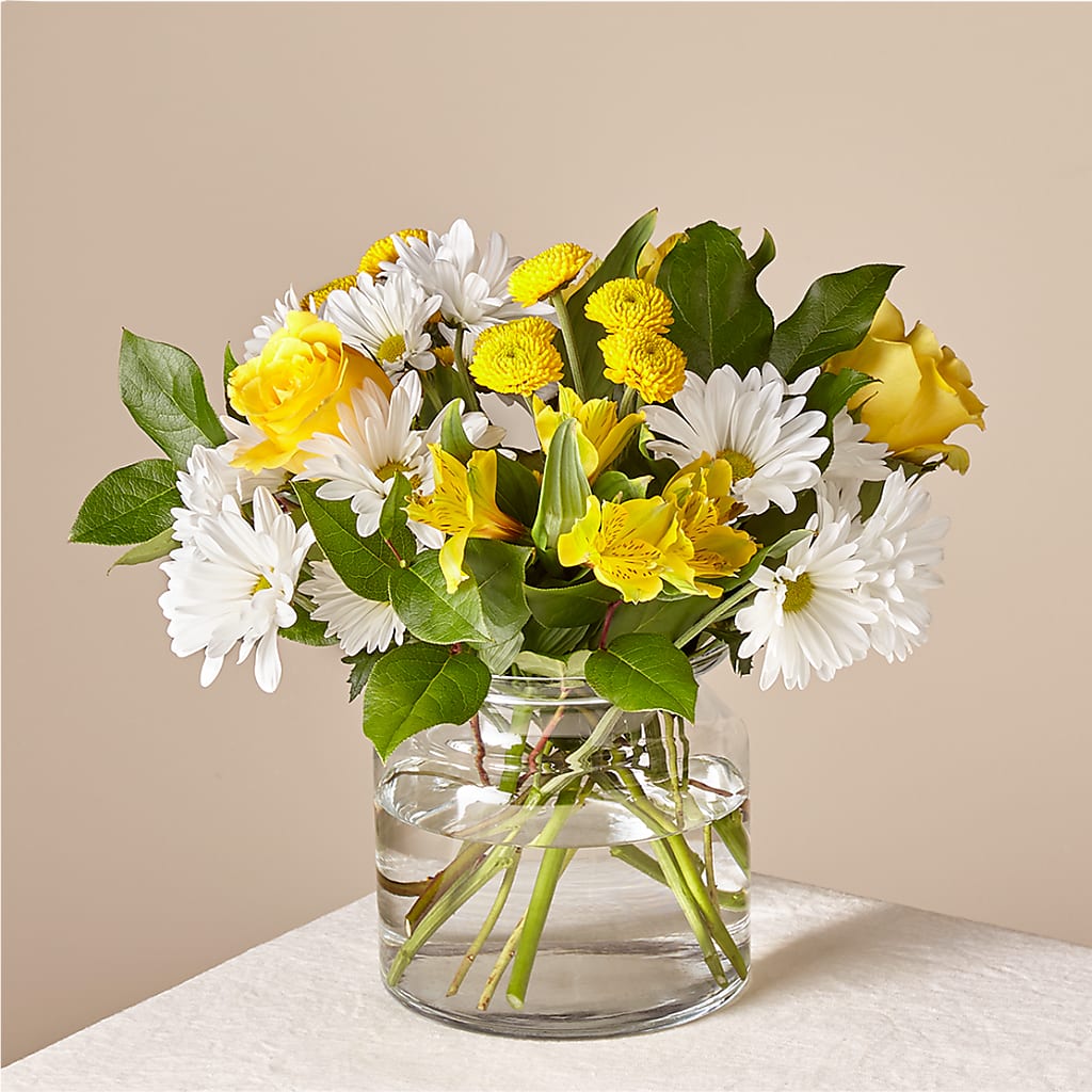Sunny Sentiments Bouquet – Flora Ventures Llc, Newmarket NH