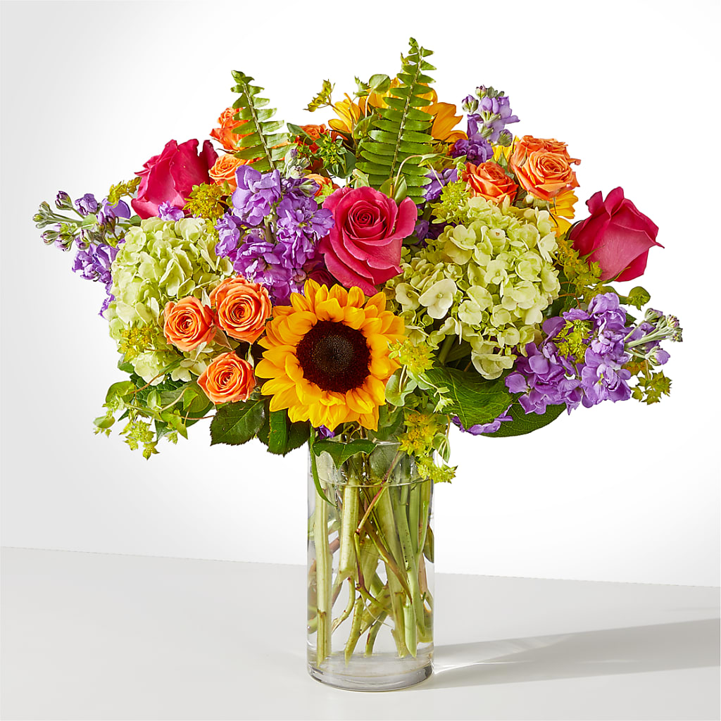 Vibrant Greetings Bouquet – Flora Ventures Llc, Newmarket NH