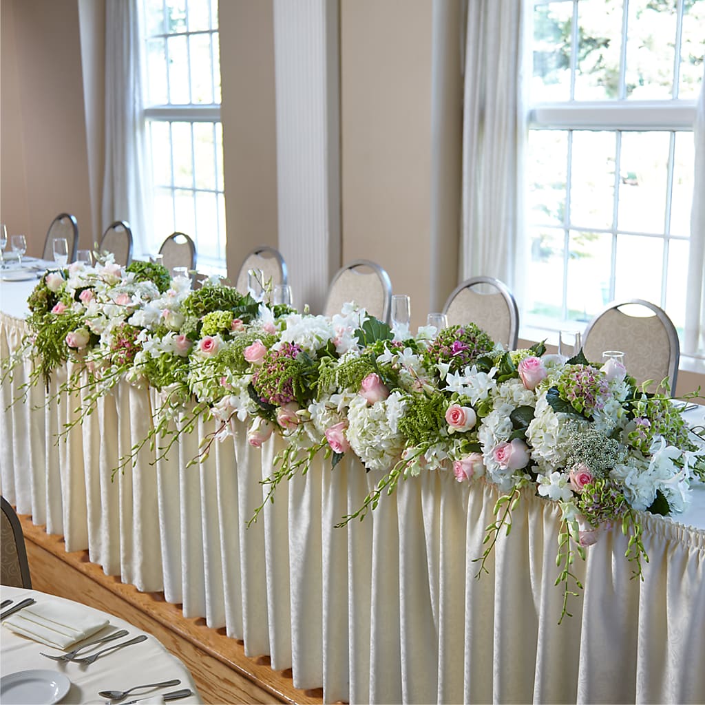 State of Joy Head Table Arrangement – Flora Ventures Llc, Newmarket NH