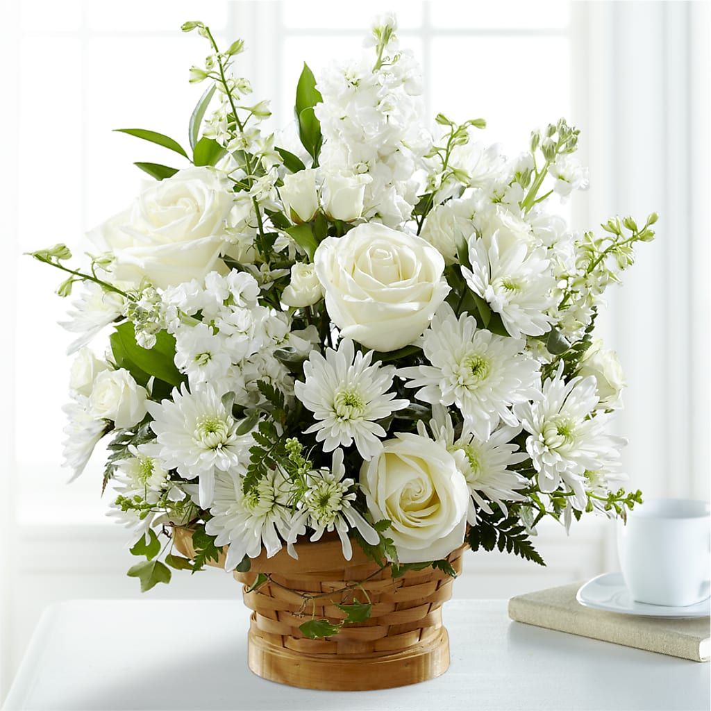 Heartfelt Condolences Arrangement –  Flora Ventures Llc, Newmarket NH