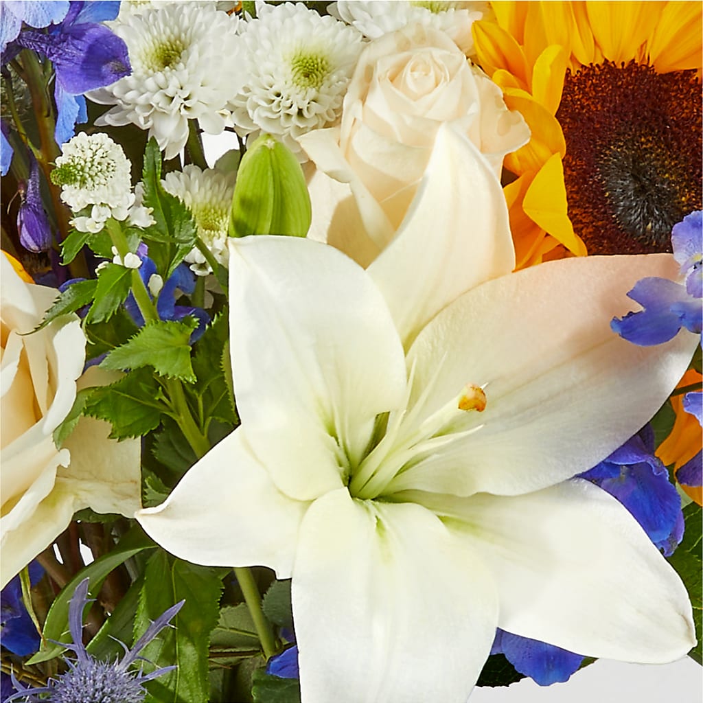 Wonderfully Sunny Bouquet –  Flora Ventures Llc, Newmarket NH
