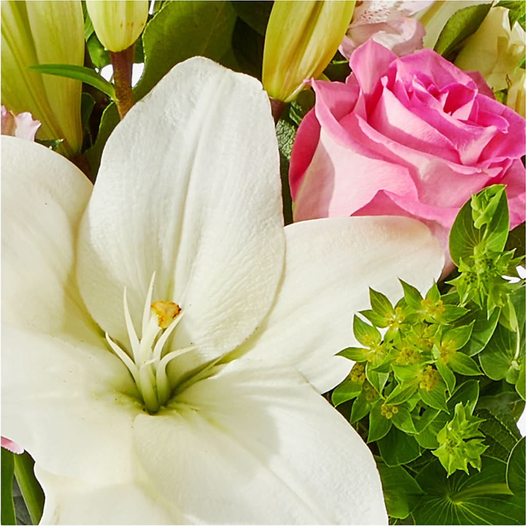 Fondly Bouquet –  Flora Ventures Llc, Newmarket NH