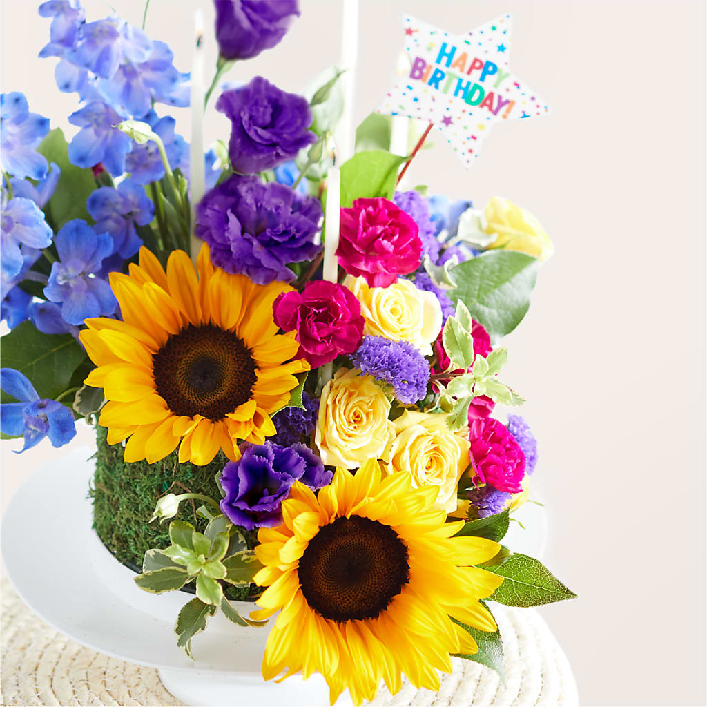Star of the Day Floral Cake –  Flora Ventures Llc, Newmarket NH